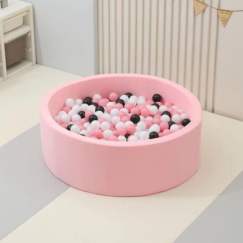 Piscina uscata “ Soft Touch KotaBaby” Roz, rol de bazin de joaca pentru copii cu 200 de bile