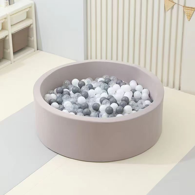 Piscina uscata “ Soft Touch KotaBaby” Gri, rol de bazin de joaca pentru copii cu 200 de bile
